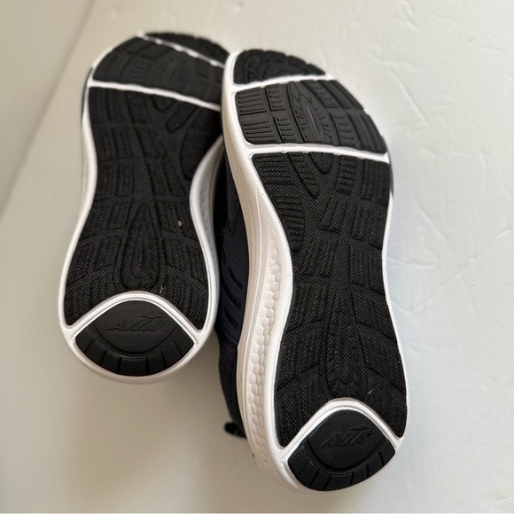 Avia Black and Green Athletic Shoes size 6 - Picture 11 of 13